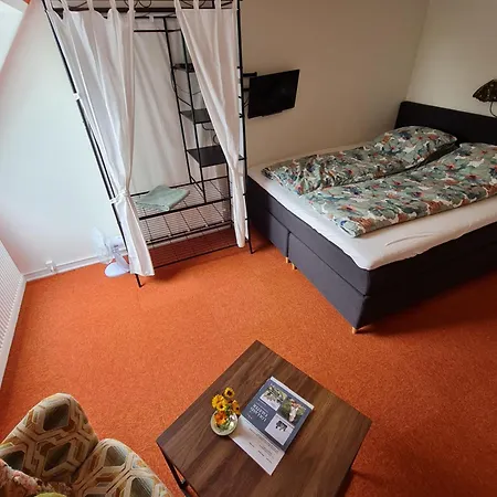 Kirkely * Vester Ulslev