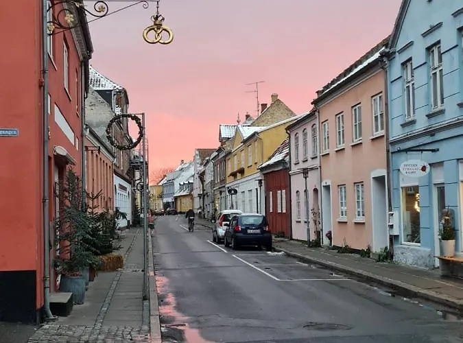 Kirkely * Vester Ulslev